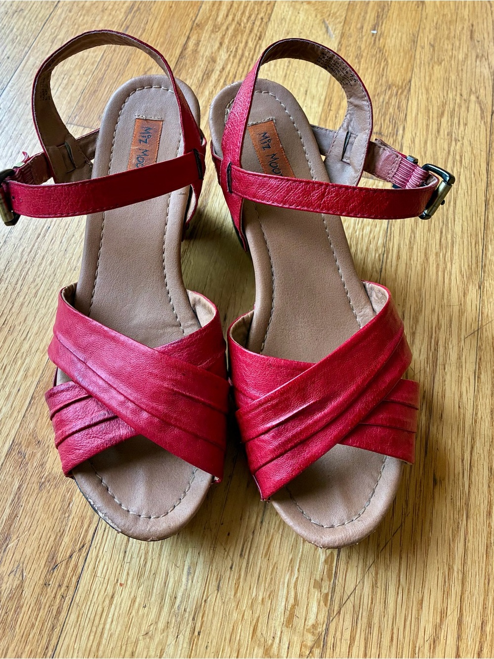 Vintage Retro Miz Mooz Red Leather Strappy Clog Sandals, Chunky Platform